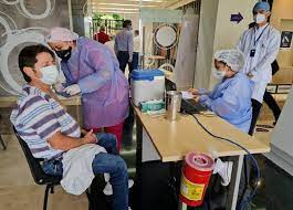  ”Solicitud de carné ha generado aumento en demanda de vacunación”: ministro de Salud